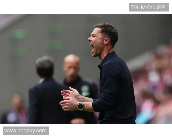 曝阿隆索3天后再输就下课！推卸责任：对球员感到绝望 主裁瞎出牌